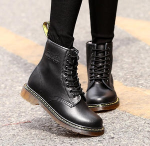 Unisex ankle Boots men shoes woman BIG SIZE  leather boots motorcycle classic England style  male work safty shoes NO SIZE 46